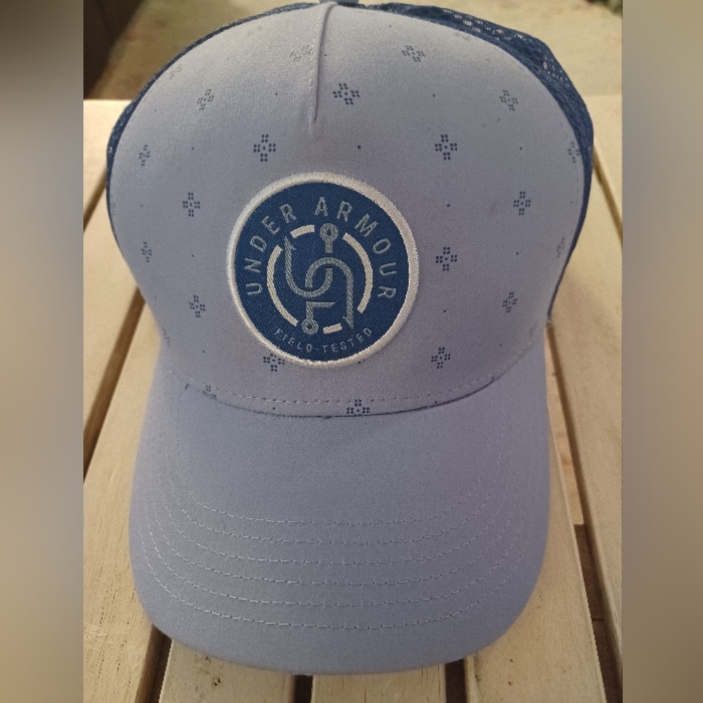 Under Armour Womens NWT BALL CAP OSFA